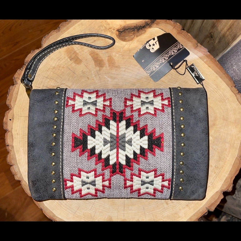 Crossbody/ Clutch